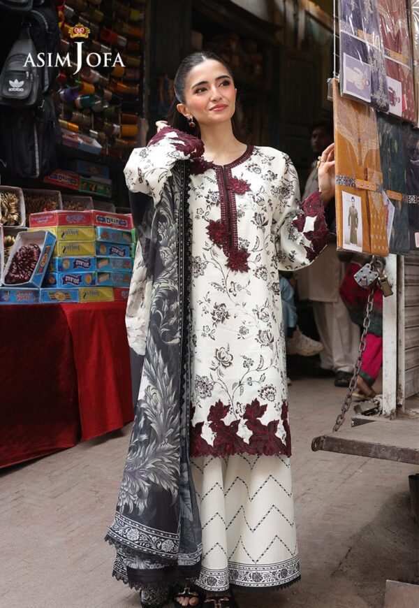 Most Demanding Digital Print Three Piece (Soft Silk & Cotton)