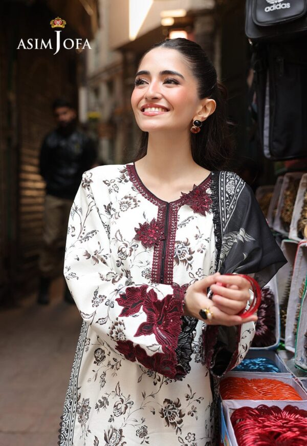 Most Demanding Digital Print Three Piece (Soft Silk & Cotton) - Image 2